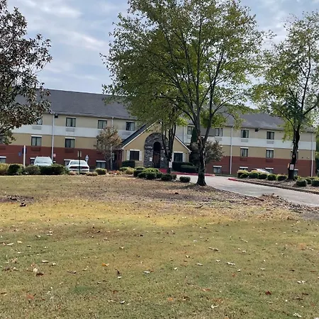 Sonesta Simply Suites Memphis